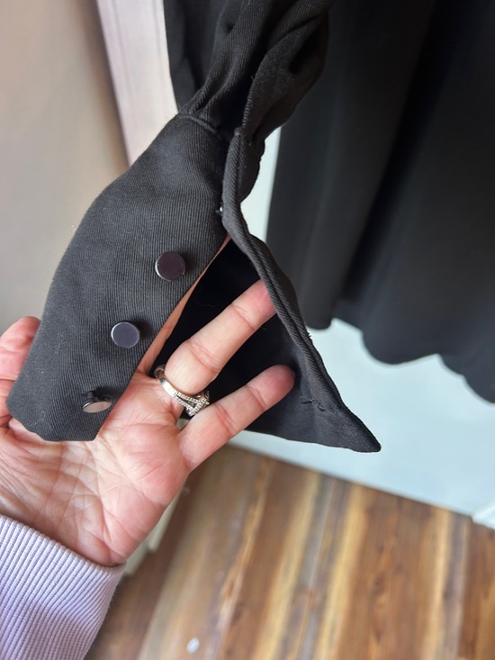 Black Long Sleeve Ruffle Shift Mini Casual Dress - Picture 4 of 7